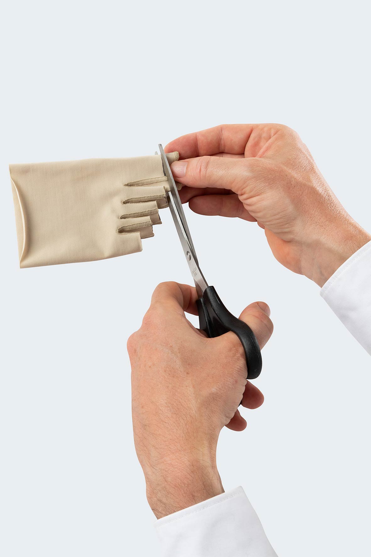 Juxta Toe Cap for Foot Oedema with light - moderate compression 20 - 30 mmHg - Image 3