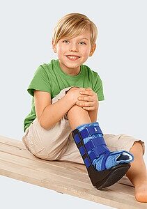 Children's Fixed Ankle Walker Boot at 90° with Slip-Resistant Sole - Universal for Left & Right